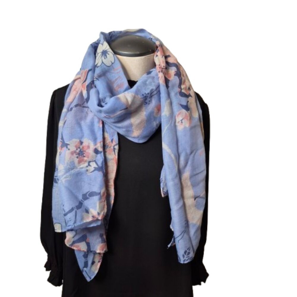 NWT Bonmarche Scarf Blue with Asian Print